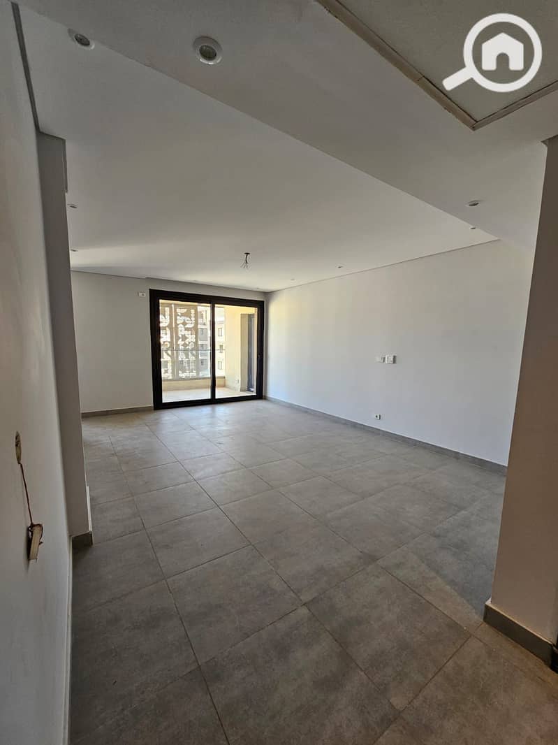 Apartment for rent in the Badya compound in Palm Hills, near MSA University and minutes from Mall of Egypt, 177m, 3 bedrooms with kitchen and air conditioning. - Vista 3