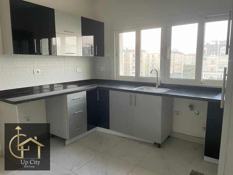 i villa roof for rent in MV Hyde park - Widok 4