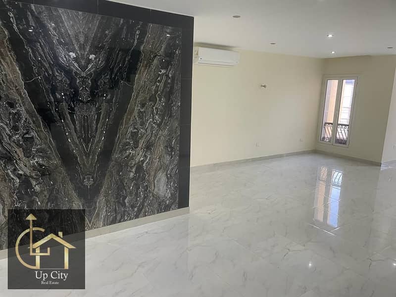 i villa roof for rent in MV Hyde park - Widok 6