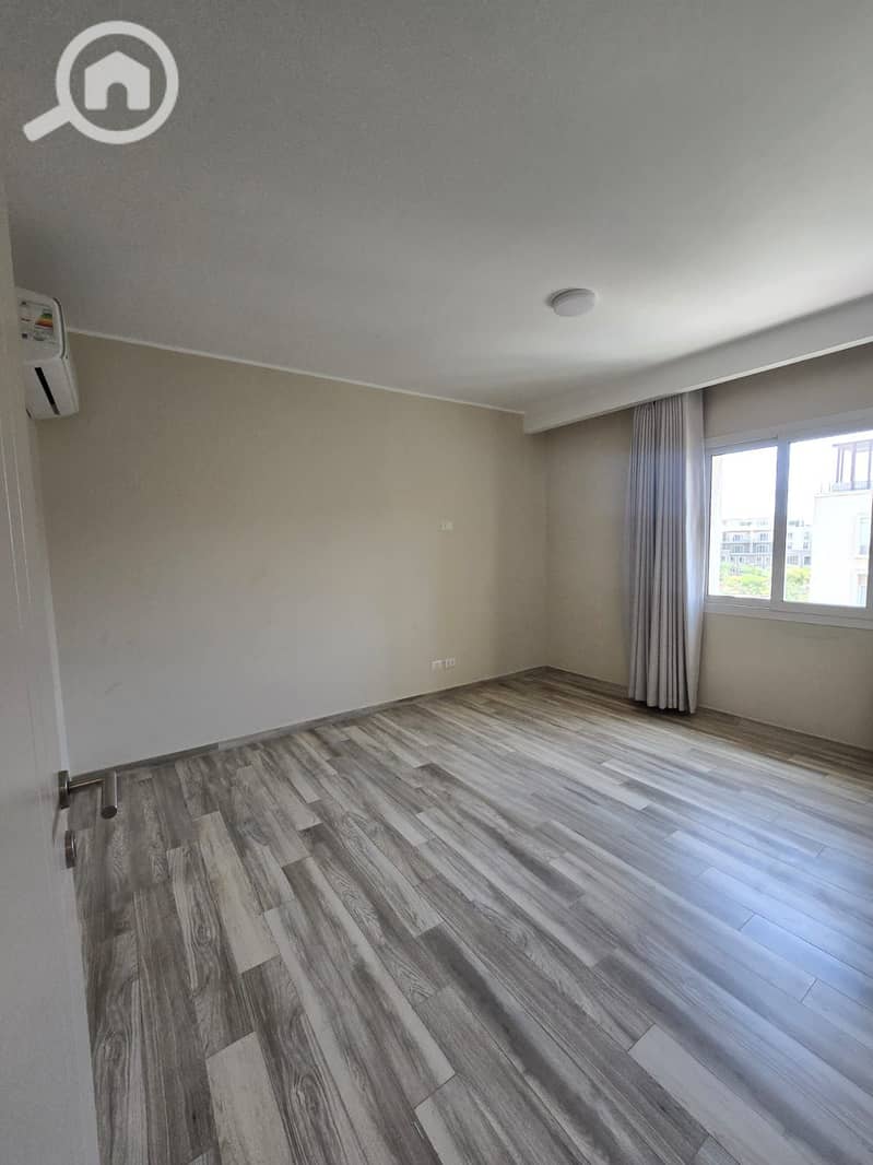 For Sale | Penthouse 191 sqm + 98 sqm Roof – October Plaza by SODIC, 6th of October - Ansicht 6