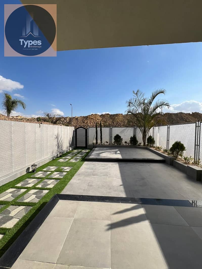 Middle townhouse villa for sale in Palm Parks Prime Location compound, ultra super lux finished - Widok 2