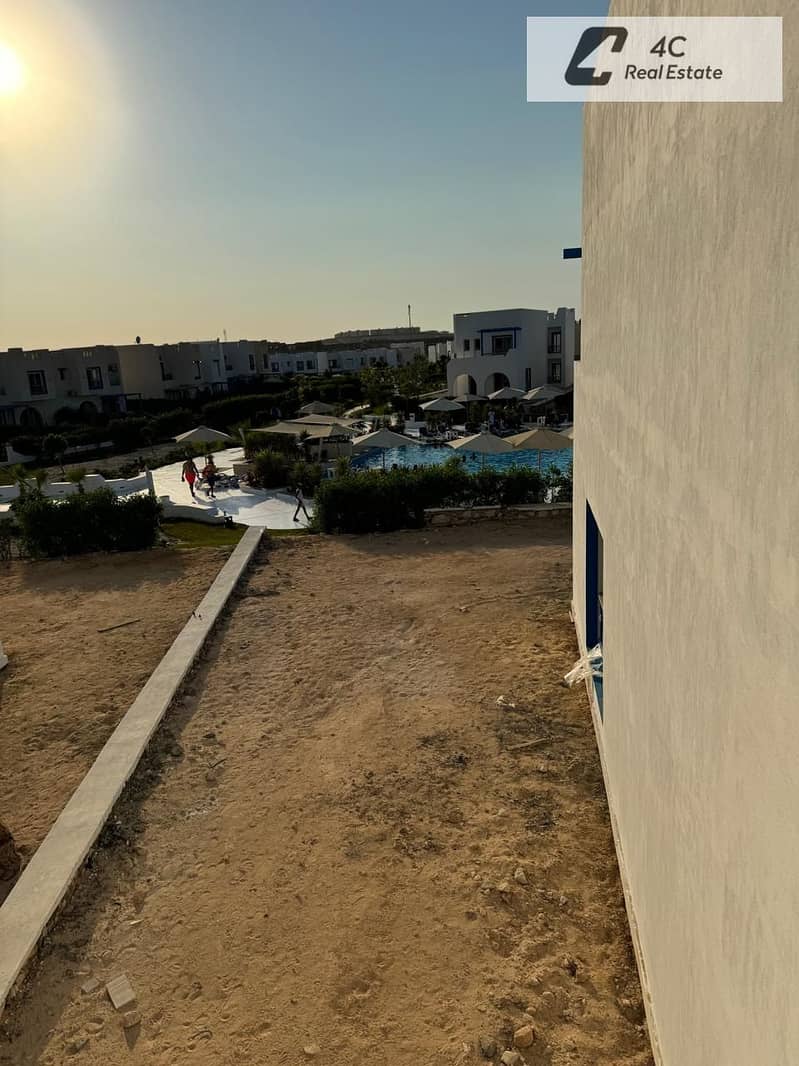 Standalone villa for sale 225 m under market price bahry ready to move prime location in Mountain View Ras El Hekma - Mehr