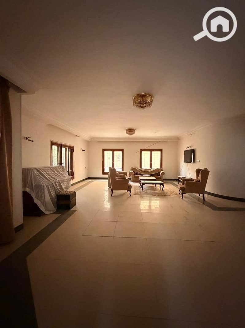 Duplex for rent in the first neighborhood, semi-furnished, residential only, with a private entrance and front and back garden. - Widok 5