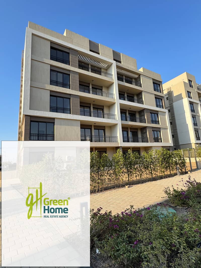 Fully finished Sky Loft 138m + 71m for sale in Fifth Square El Marassem New Cairo - Mehr