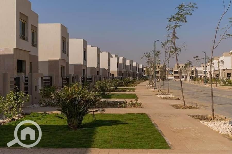 Elegant Villa in The Crown Ready To Move Next To New Giza - Widok 3