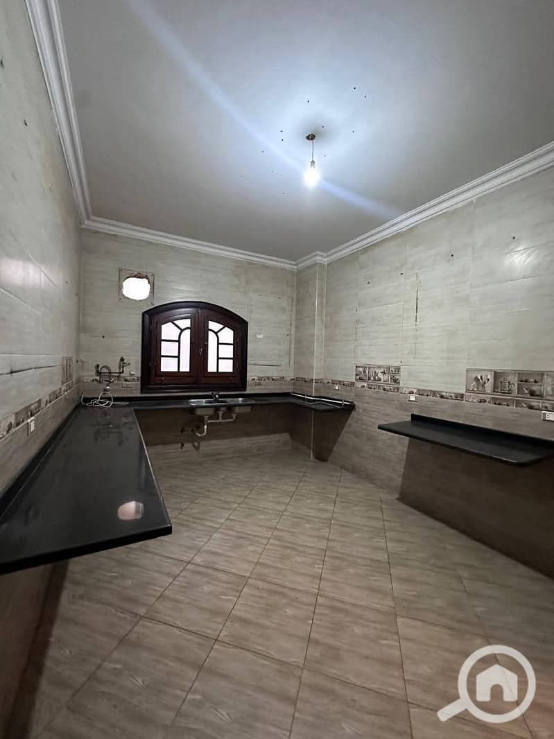 Apartment for rent in West Sumid, elevated ground floor, private entrance, administrative or residential, close to the axis. - Ansicht 2