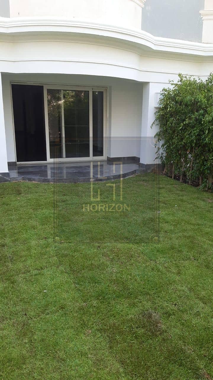 Semi furnished I Villa garden 278m for sale in Compound Mountain View Executive - Ansicht 2