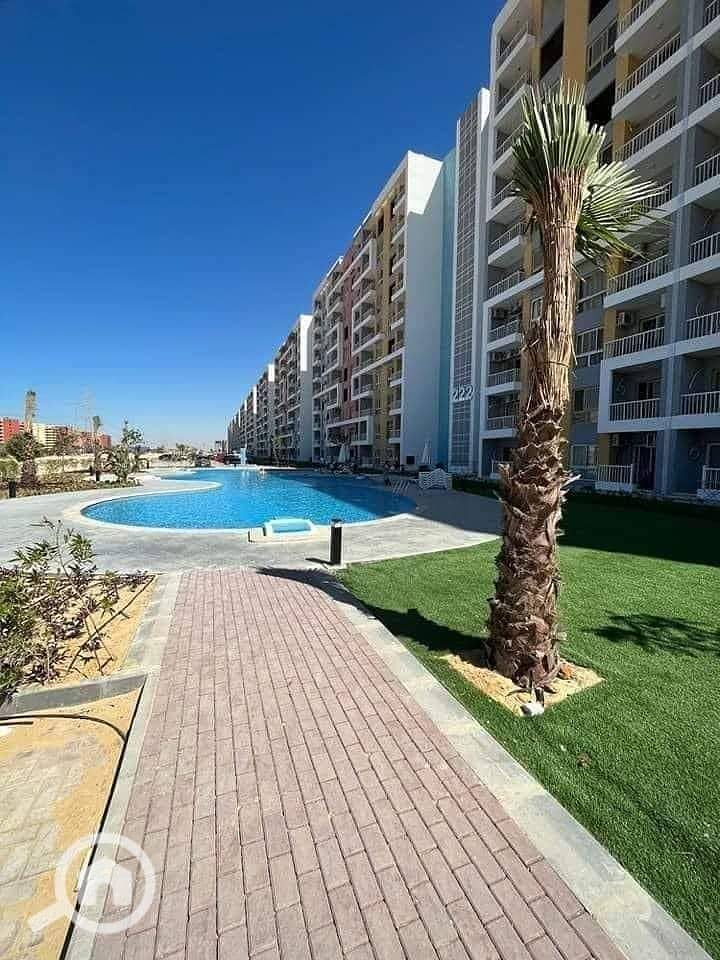30m studio, super luxury furniture, air-conditioned, sea view, with a swimming pool - Ansicht 2