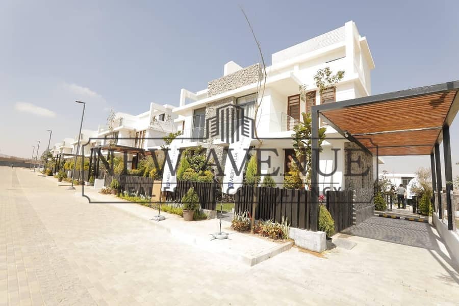 Twin house Villa with garden in phase 1 ready to move view greenery including maintenance and clubhouse - Mehr