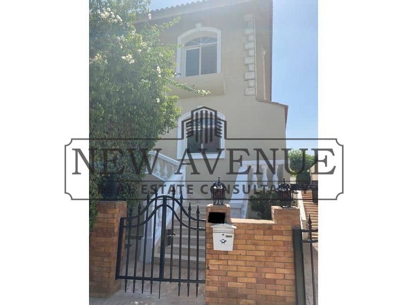 Fully Finished Twin House for Sale in Katameya Heights Compound - Widok 6