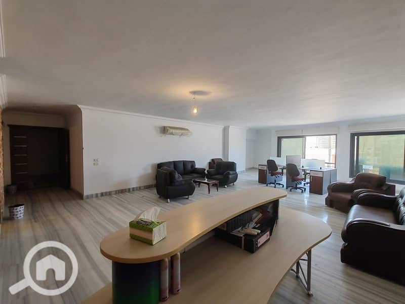 Office for rent 300m air-conditioned excellent location for companies / Zahraa El Maadi - Widok 3