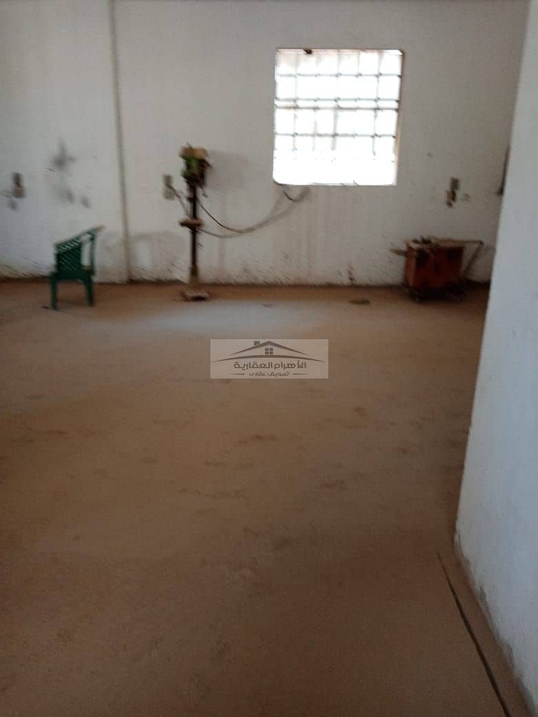 Concrete warehouse for rent in Shorouk City, 600 sq m. - Ansicht 3