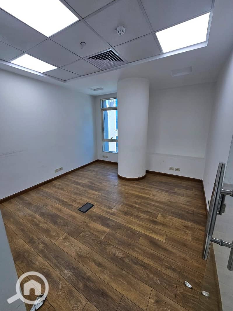Unique 220m administrative headquarters for rent in the strongest location on Al-Teseen Street South, Fifth Settlement - Ansicht 5