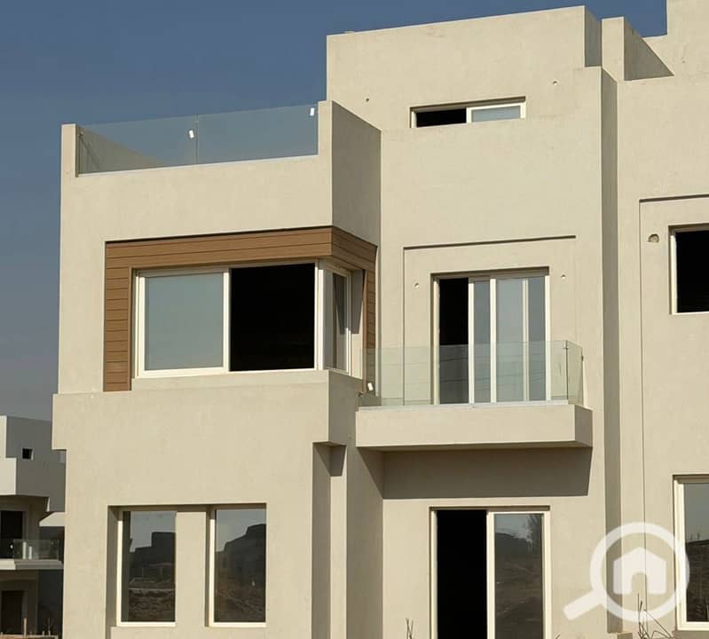Townhouse with an open view at Heights in Levels of Dunes in front of Beverly Hills Dunes V Levels - Ansicht 4