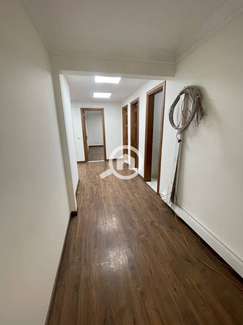3 1000597219. jpg
