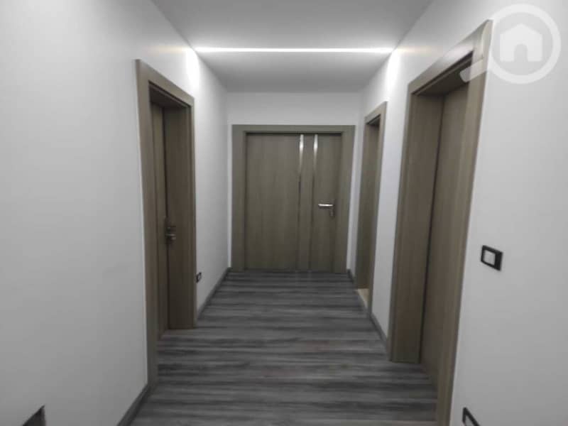 ed5b7cbe-a9dc-4850-9c89-e57422e6d41f. jpg ed5b7cbe-a9dc-4850-9c89-e57422e6d41f. jpg