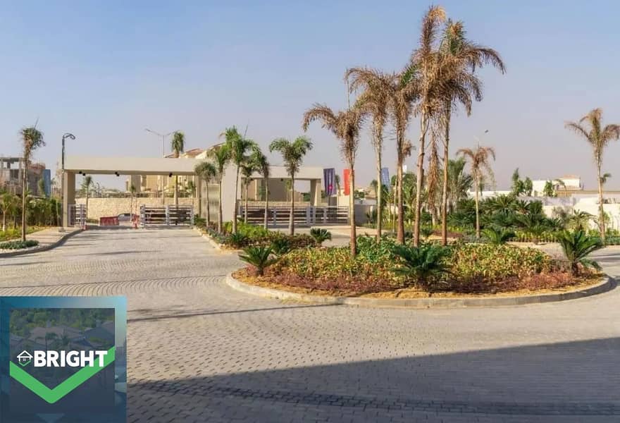 Villa 475m with a stunning view directly on the lake at the lowest price (at the lowest price now) - Ansicht 3