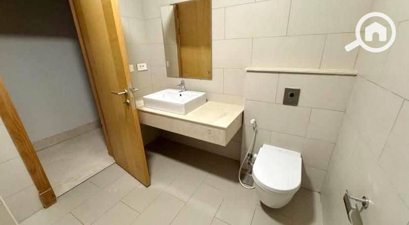 First row sea fullyfinished villa in Amwaj, Sidi Abdelrahman with pool - Mehr