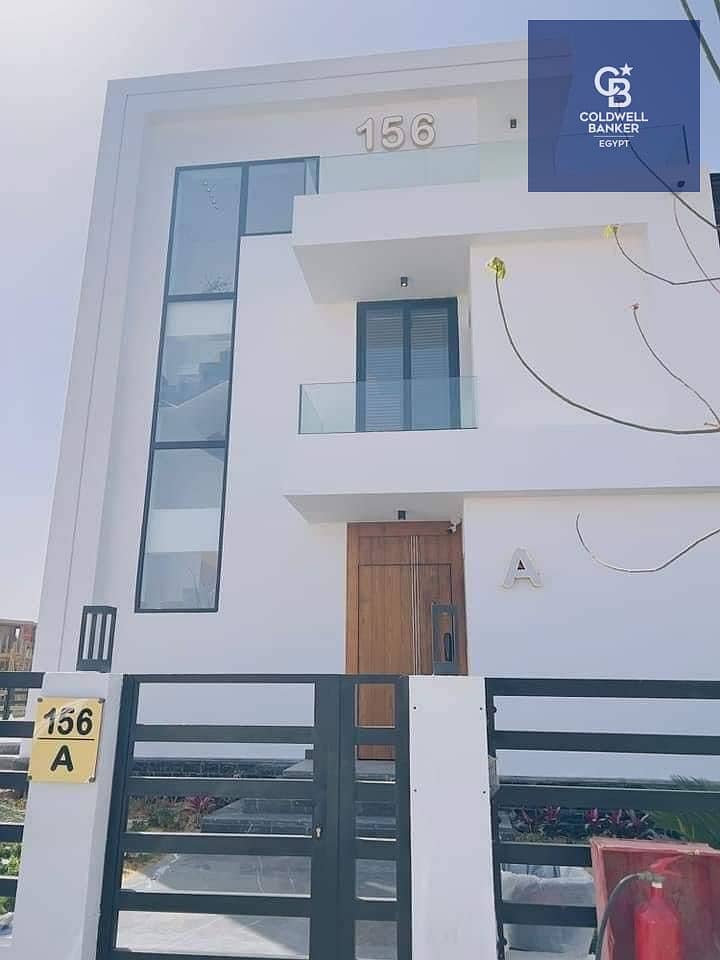 Villa with sea view, in a prime location in the heart of New Cairo, at a special price and with long-term installments. - Mehr