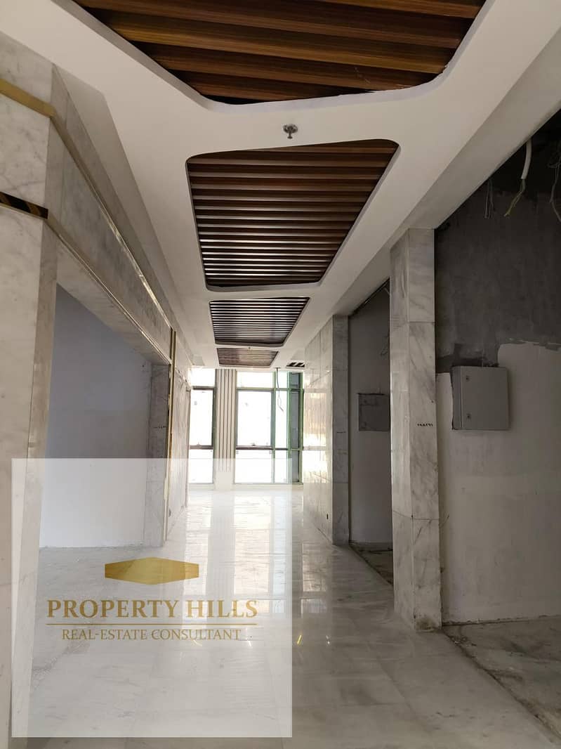 Office for sale, fully finished and ready for immediate occupancy. Price available in installments. - Więcej