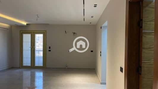 3 Bedroom Flat for Sale in Zahraa Al Maadi, Cairo - 1000307774. jpg