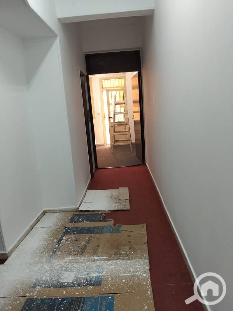 Exclusive duplex for companies with a private entrance, located near the first district on street 90 and public transport. – pohled 4