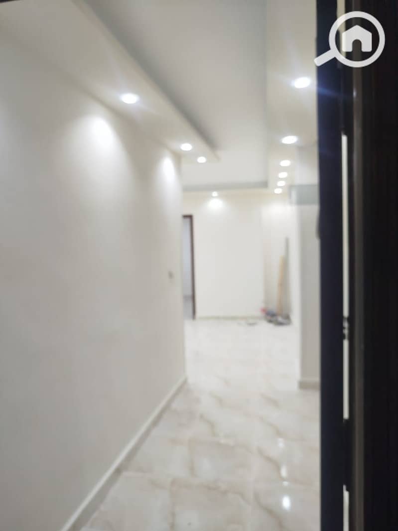 A luxury apartment just steps from the main area at an incredible price, 3 rooms. - Widok 2