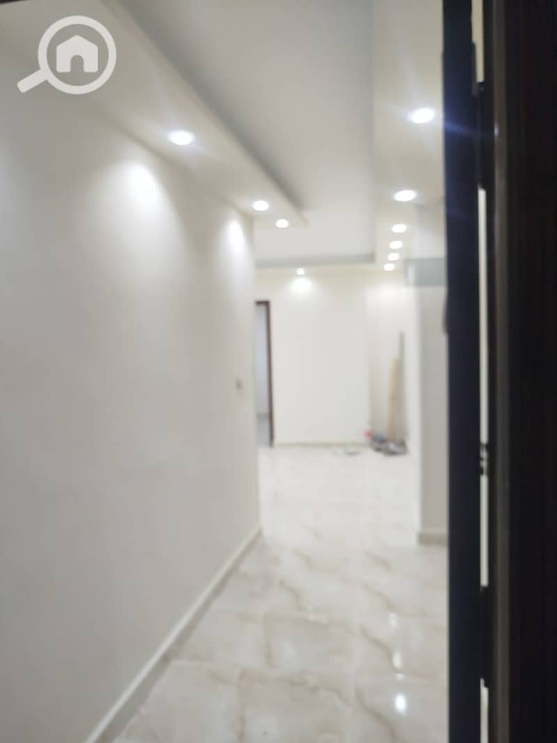 A luxury apartment just steps from the main area at an incredible price, 3 rooms. - Widok 3