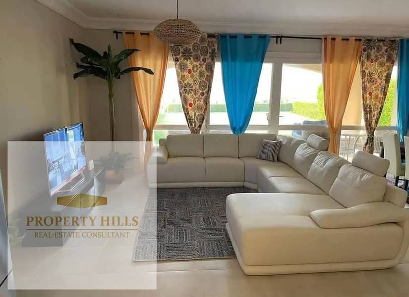 At the Best Price, a Fully Finished Villa in a Prime Location, Ready for Viewing, with a Direct Sea View, located near Almaza Bay, Silver Sands, and Hacienda Heneish.  Full Sea View. - Widok 4