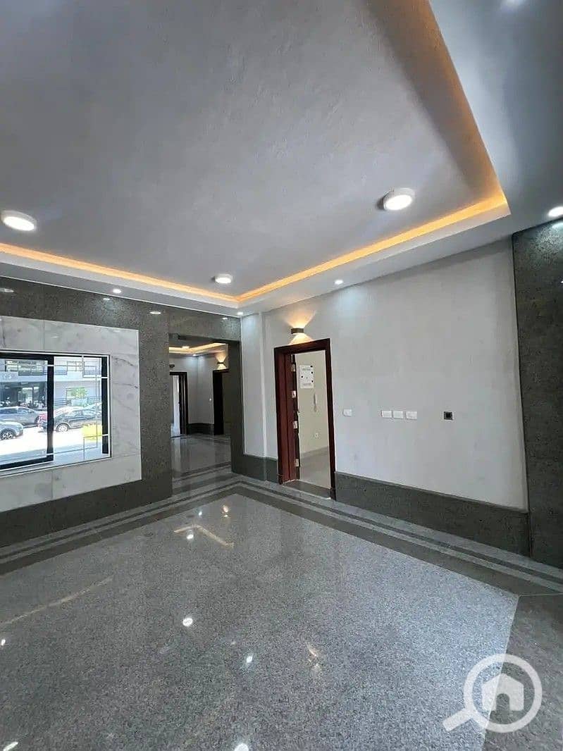 9 39830274-800x600. jpg