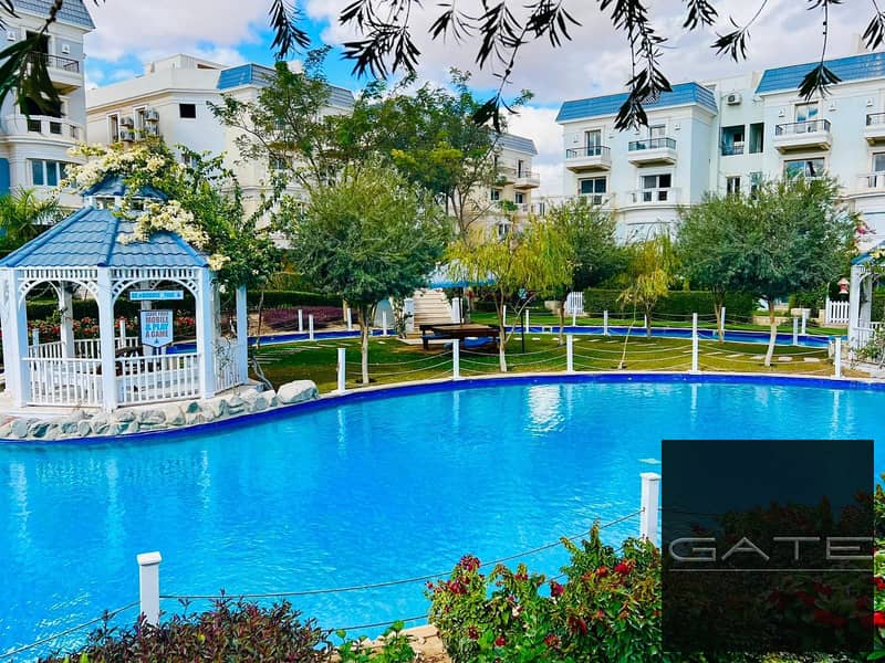 Corner Twin House for Sale in Mountain View October Park Prime location inside the compound with open views Ready for immediate delivery - Widok 3
