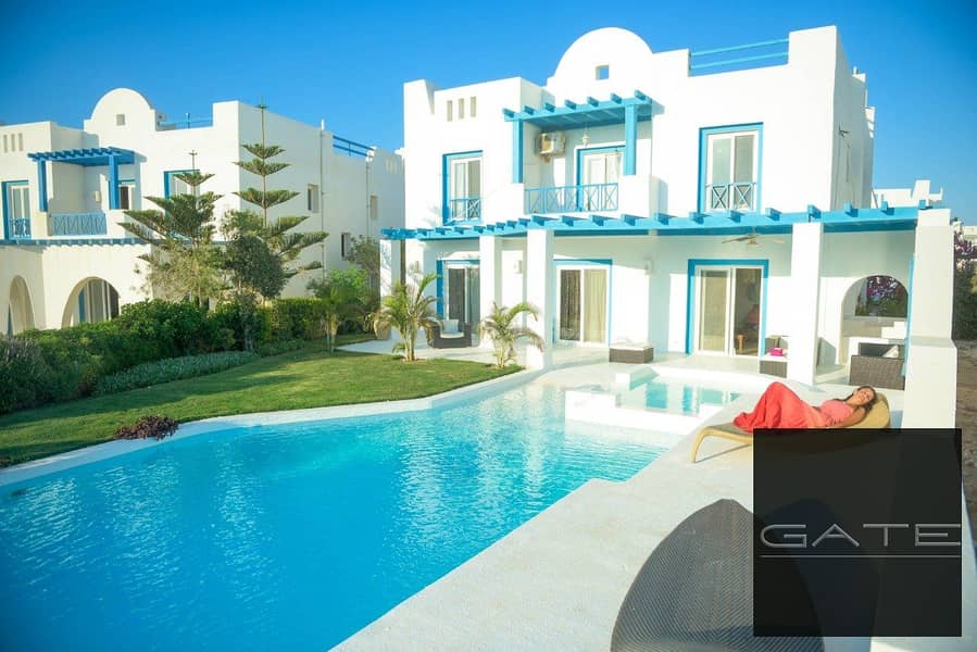 For Sale – Townhouse in Carfou Prime location with sea view and swimming pool view Fully finished and fully furnished – pohled 3