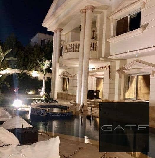 Ready to move - Luxury Standalone Villa for Sale in Royal City Compound – Sheikh Zayed Exceptional prime location on a main road inside the compound - Widok 3