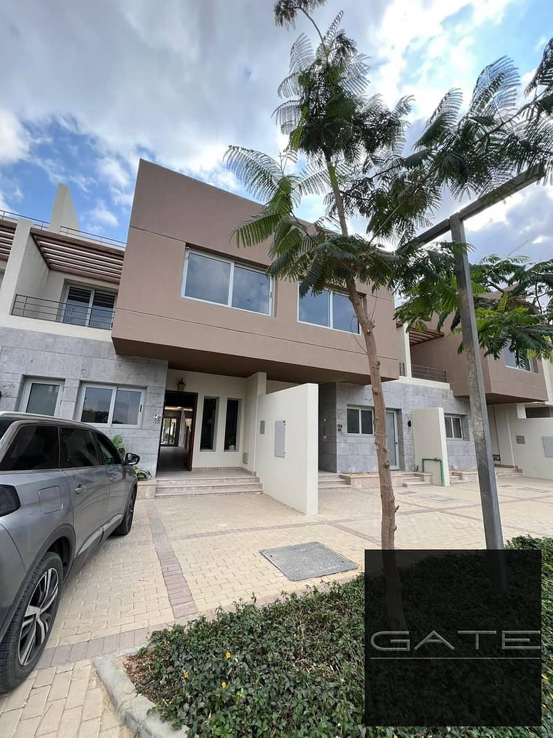 Townhouse for sale, a great deal with ultra-super-lux finishing | Middle prime location in Palm Parks – Palm Hills New Extension – Immediate delivery - Ansicht 2