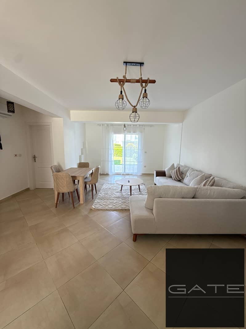 Resale – Lowest Price Ground Floor with Garden | Ready to Move | Fully Finished & Furnished in Greek Island | Full Sea View – pohled 5