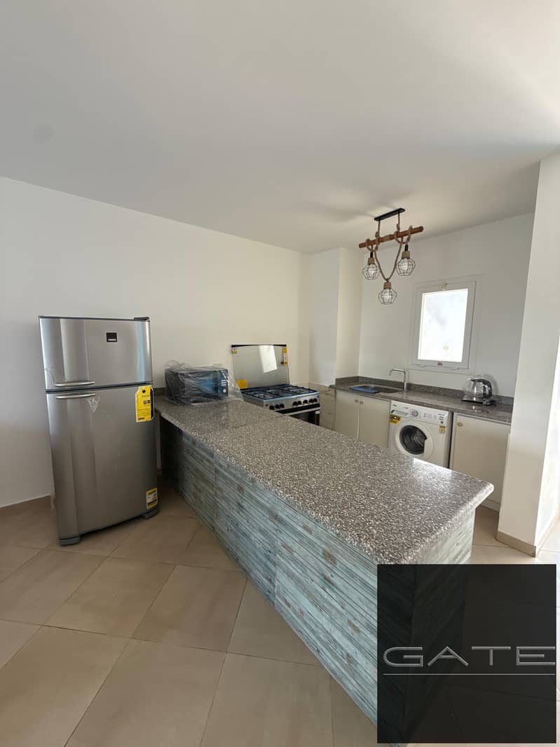 Resale – Lowest Price Ground Floor with Garden | Ready to Move | Fully Finished & Furnished in Greek Island | Full Sea View – pohled 6