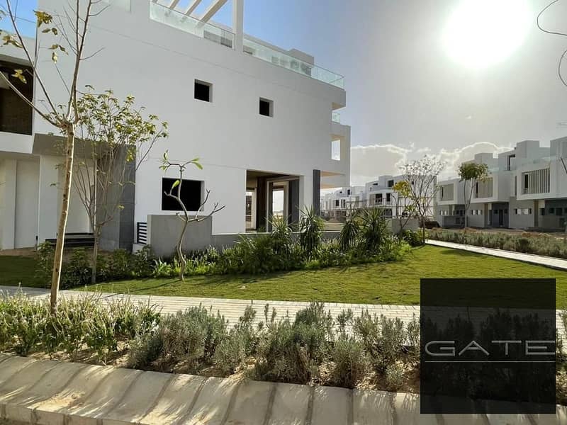 Resale | Best-Priced Fully Finished Townhouse + ACs & Appliances | Prime Lake View - Ansicht 5