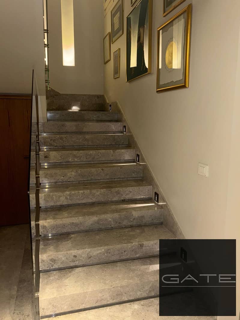 Resale – Hot Deal | Lowest Price Townhouse | Ultra Super Lux Finished | Prime View & Location – pohled 6