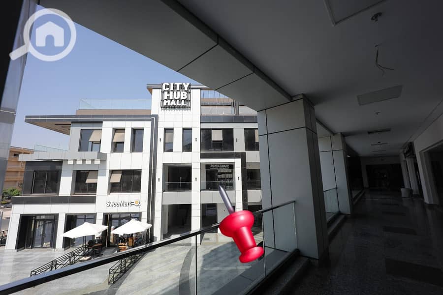 A commercial store with immediate delivery, fully finished, and rented from the first day of the contract. - Ansicht 5