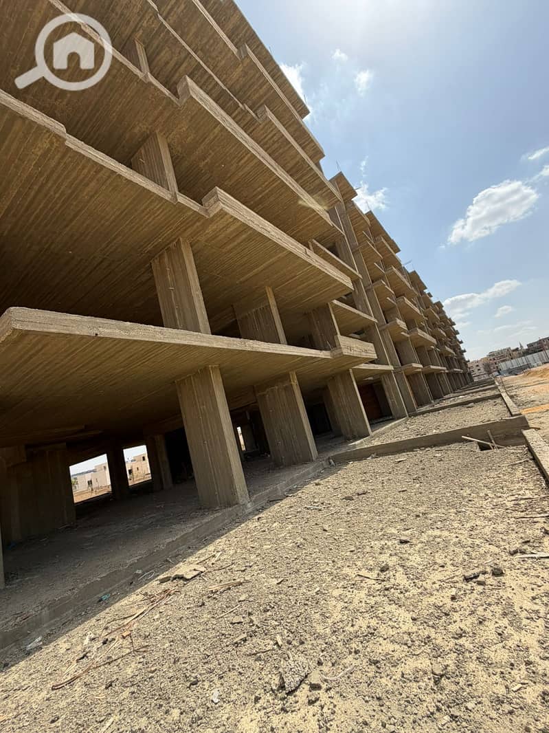 lowest price 2 bedrooms apartment in jazal compound sheikh zayed overy 10 years 5% downpayment delivery 2 years - Mehr