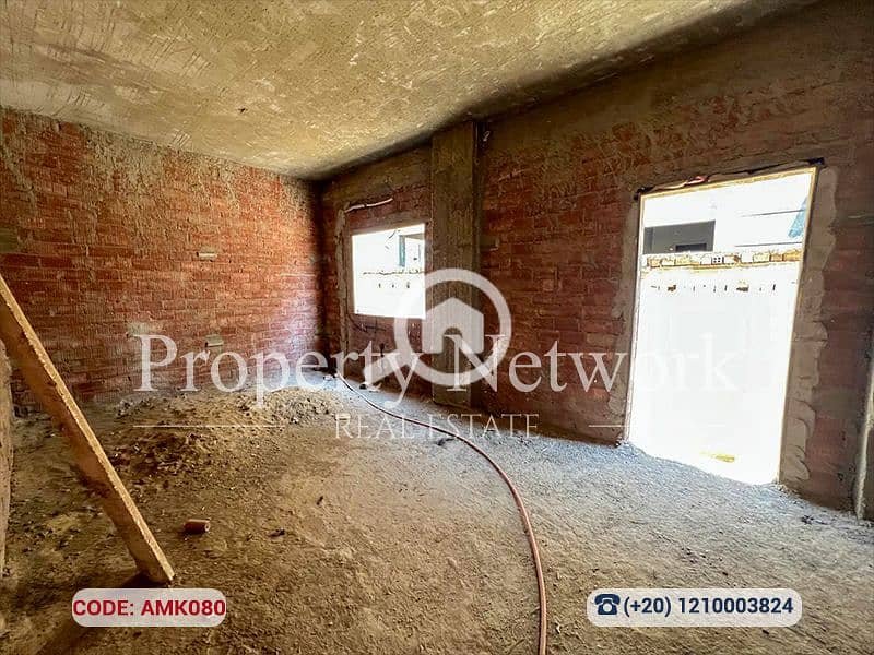35 AMK080 (35). png