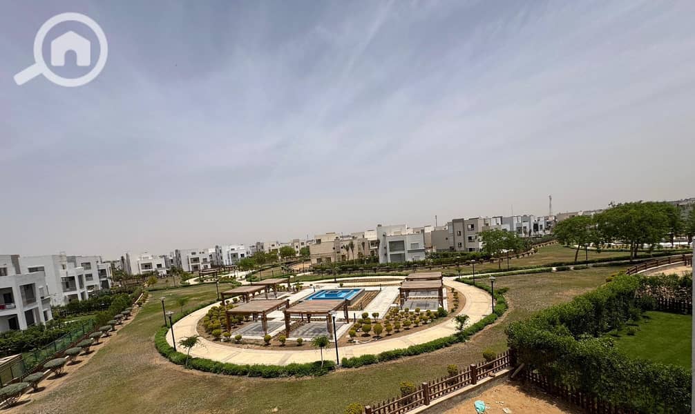 Standalone villa direct on wide garden prime location for rent in wesal views - Ansicht 2