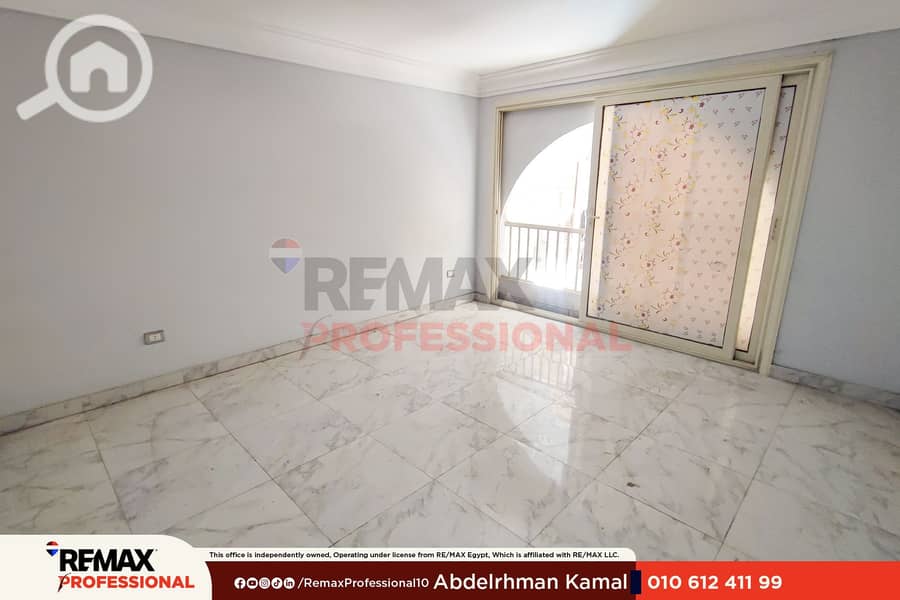 Prime location advertising space licensed administrative office mezzanine for sale in Smouha, off Mustafa Kamel Street - Ansicht 4