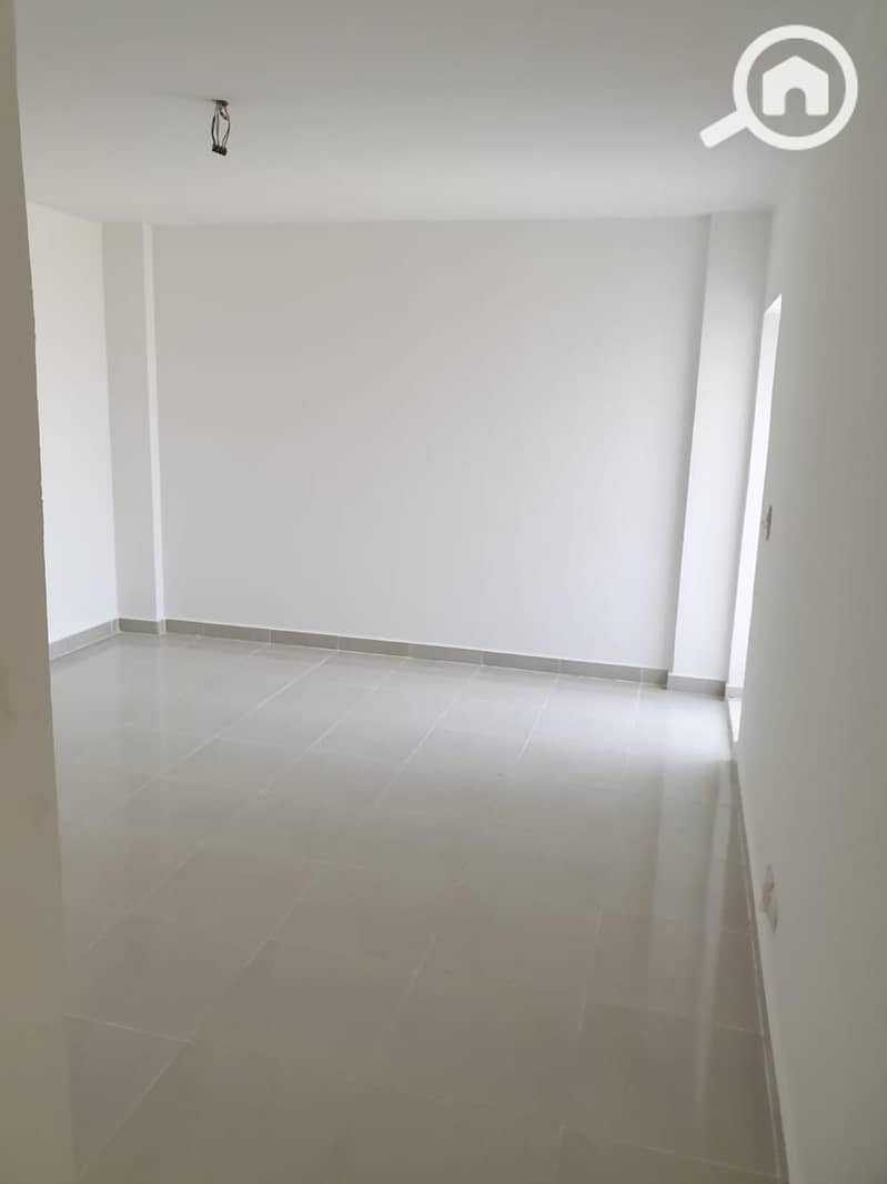 2 179450. jpg