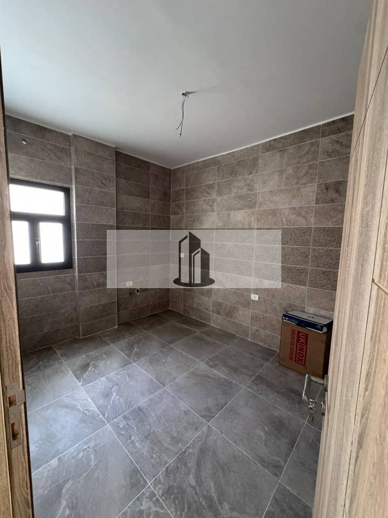 Penthouse for sale finished and ready to move in Golden Square Fifth Settlement in Fifth Square Al Marasem - Widok 6