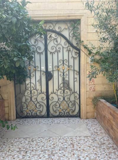 دوبلكس 4 غرف نوم للبيع في 6 اكتوبر، الجيزة - Fully Furnished 600 m Duplex at City Center of October City