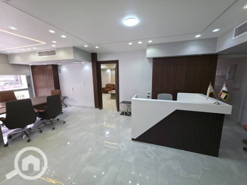 Outstanding administrative headquarters of 230m fully furnished and equipped with central air conditioning for rent on the Maadi Ring Road in One Katameya Al-Murshidi - Więcej