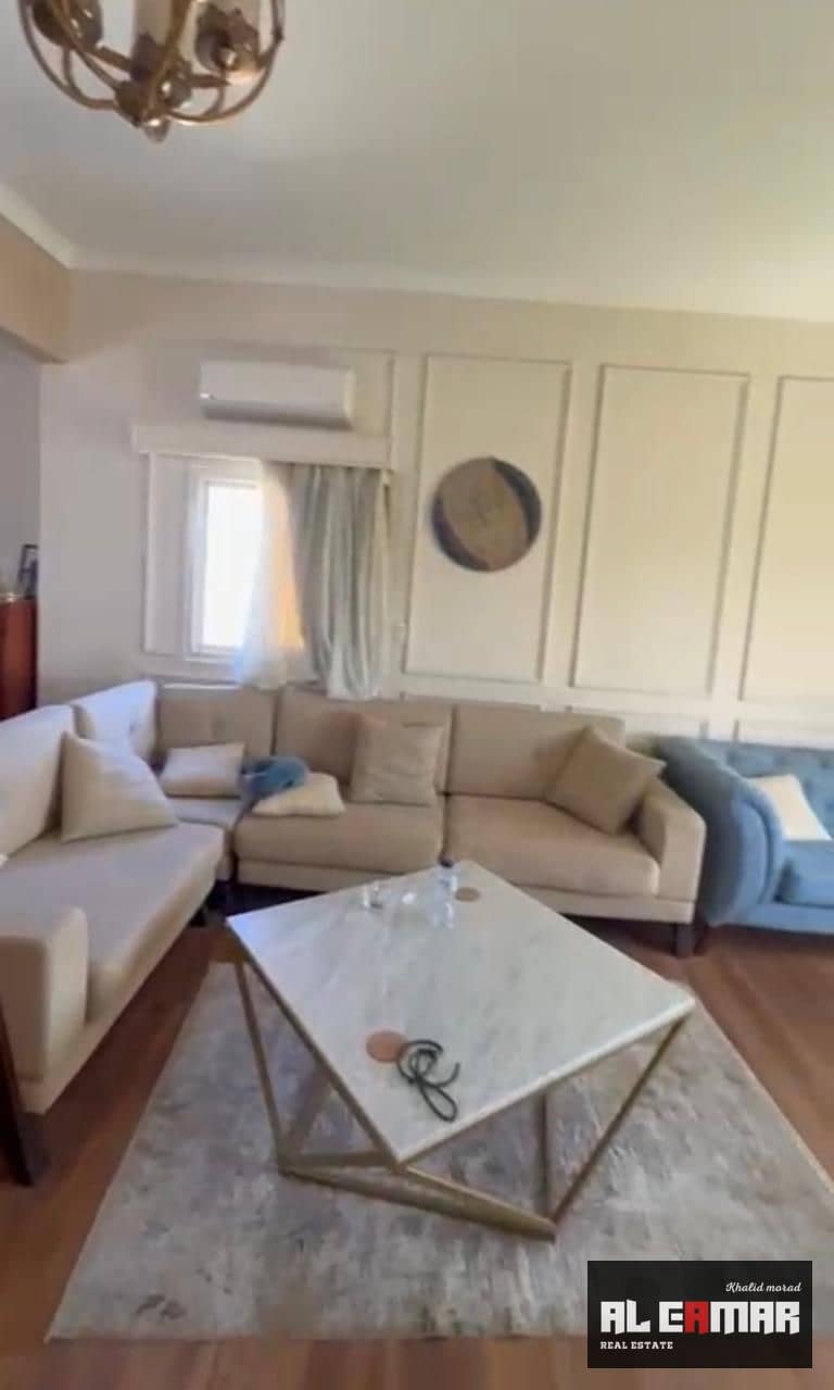 For sale: Prime rooftop apartment in the Fourth Tourist Area – 6th of October – pohled 3