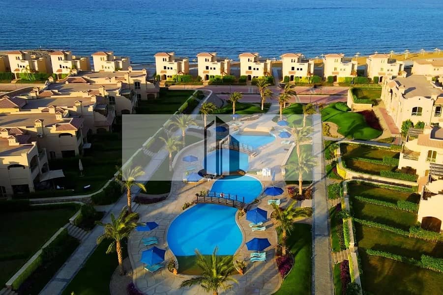 Furnished chalet for sale with sea and pool view in La Vista Gardens, Ain Sokhna, directly from the owner. - Widok 4