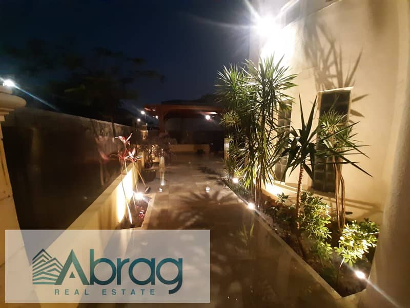 For rent: Standalone villa, 700 sq m, 4 furnished and air-conditioned bedrooms, Gardenia Park Compound, 1st of October - Mehr
